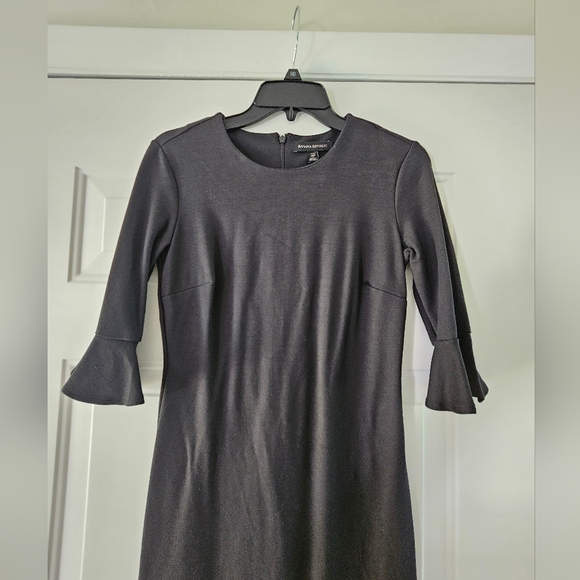 Banana Republic black dress - Picture 3 of 5